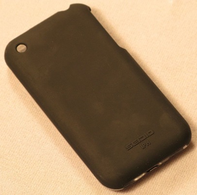 geardiary_seidio_iphone_slim_hybrid_02