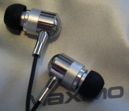 The Maximo Products iMetal iPhone Headsets Review