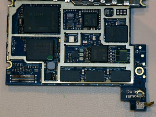 big iphone 3g circuit board.jpg