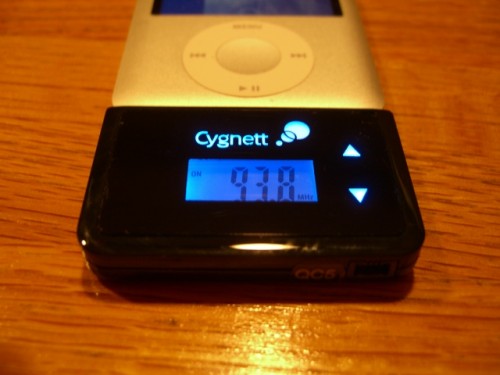 Review- Cygnett's GroovePowerPack and GrooveSafari: Complete Accessory Pack for iPod