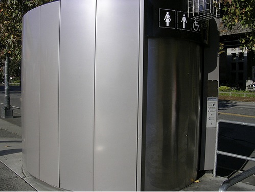 seattle automatic toilet.jpg