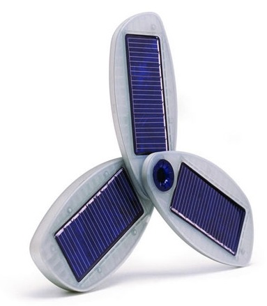 solio classic hybrid solar charger.jpg