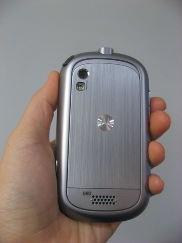 geardiary_motorola_motosurf_03 geardiary_motorola_motosurf_03