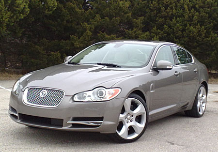 2009 Jaguar XF supercharged – Kitty has claws! 3 jagxf2