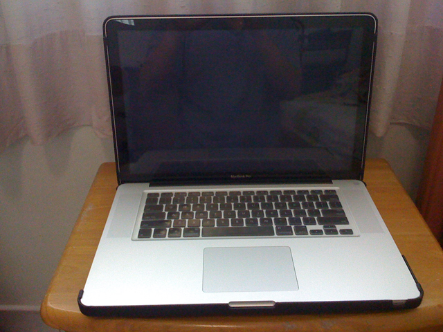 Macally BookShell Pro2 Review 18 img_0067.jpg