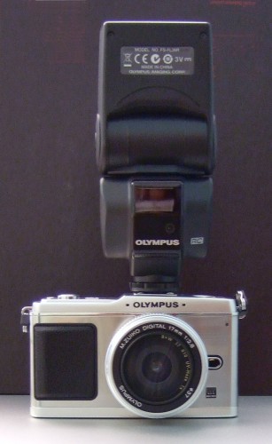 Olympus E-P1 Flash Up