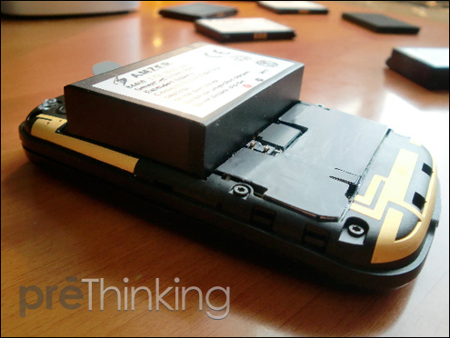 palm pre extended battery.jpg