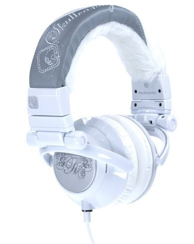 skullcandy TI white.jpg