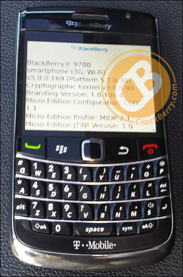 t-mobile-blackberry-9700.jpg