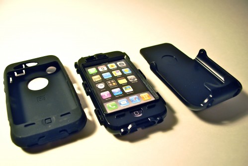 GearDiary_OtterBox_iPhone_case_3 parts