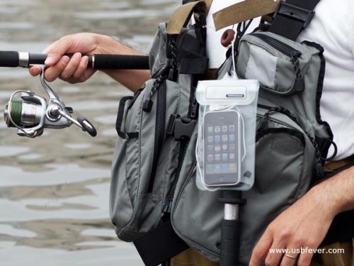 1329_iphone_water_resistant_case_1