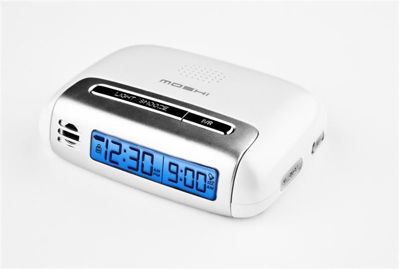 Moshi Travel Alarm Clock 61A23E09-68B5-42C3-9BC3-4D1201E2B630.jpg