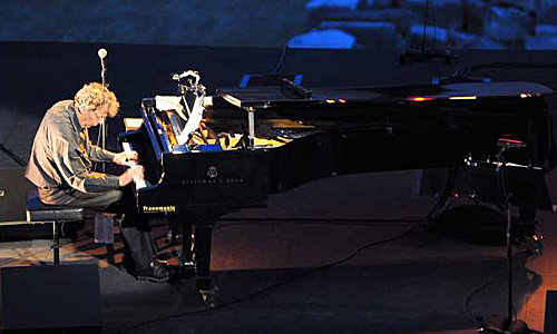 CA.0708.philip-glass
