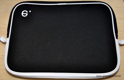 Be.ez LA robe 11.6" Netbook Case Review 3 Be.ez LA robe 11.6" Netbook Case Review