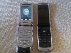 Vertu Ayxta Compare to Nokia 6600 Flip 2