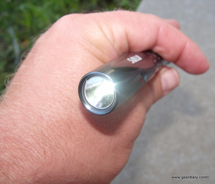 Gear Review: Icon's Solo and Link LED Flashlights