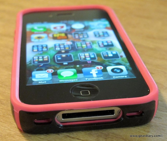 iPhone 4 Accessory Review: Speck CandyShell Case