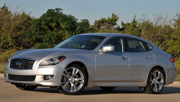 G Coupe or M Sedan, Infiniti's Class of 37s Offer Driving Nirvana