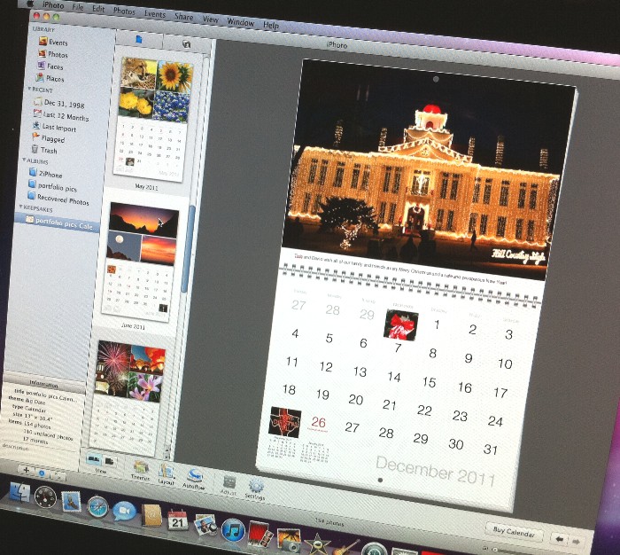iPhoto Is More Than an Image Browser – It Moonlights As One of Santa's Elves!