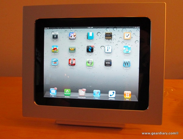 iPad Accessory Review: miFrame Photo Frame Dock for iPad 8 IMG 3702