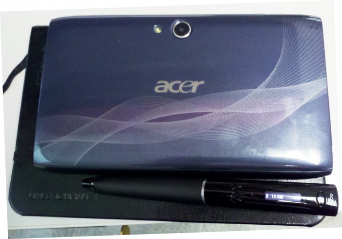 2011-08-30_09-16-05_601 Review: Acer Iconia Tab A100 7" with Android Honeycomb - Everything Right & Wrong with Android Tablets