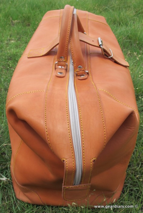 The Aligata Nude Beauty Big Weekend Travel Bag Review