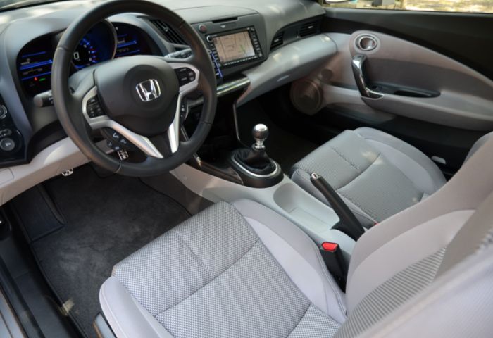 2011 Honda CR-Z Compact Sport Coupe Hybrid a Bit of a Surprise