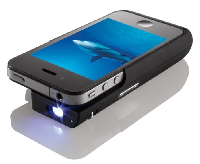 Gear Diary Teach Your New iPhone 4S New Tricks with this Pocket Projector photo Gear Diary Teach Your New iPhone 4S New Tricks with this Pocket Projector photo
