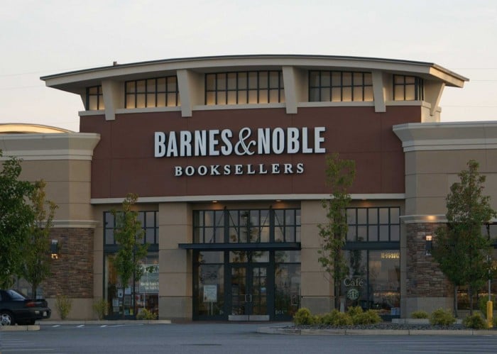 Dear B&N,Your Strategy Needs Some Work ...