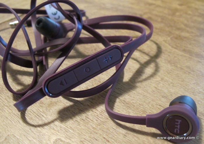 geardiary-htc-rhyme-headset Android Phone Review: The HTC Rhyme