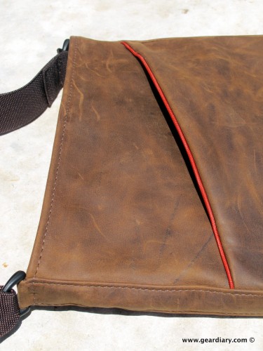 Gear Diary The Waterfield Indy iPad Bag Review photo Gear Diary The Waterfield Indy iPad Bag Review photo