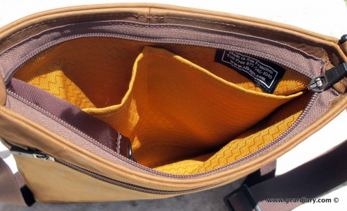 Gear Diary The Waterfield Indy iPad Bag Review photo Gear Diary The Waterfield Indy iPad Bag Review photo