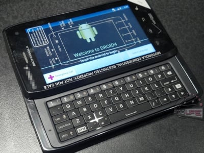 Hands on with Motorola Droid 4 Pre-ICS ROM Update!