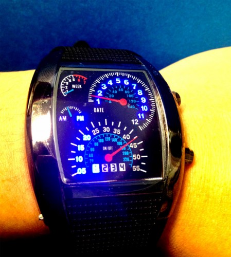 Gear Diary Fathers Day Gifts: A Dashboard For Your Wrist photo Gear Diary Fathers Day Gifts: A Dashboard For Your Wrist photo