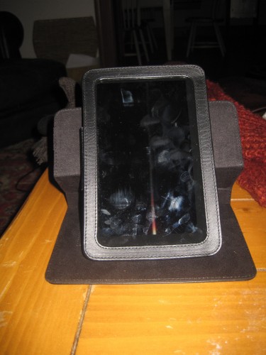 Gear Diary Us+U Swivel Portfolio for Kindle Fire Review photo
