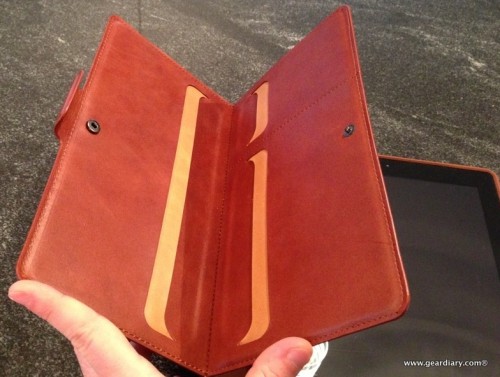 Gear Diary Speck WanderFolio Luxe for iPad Review photo