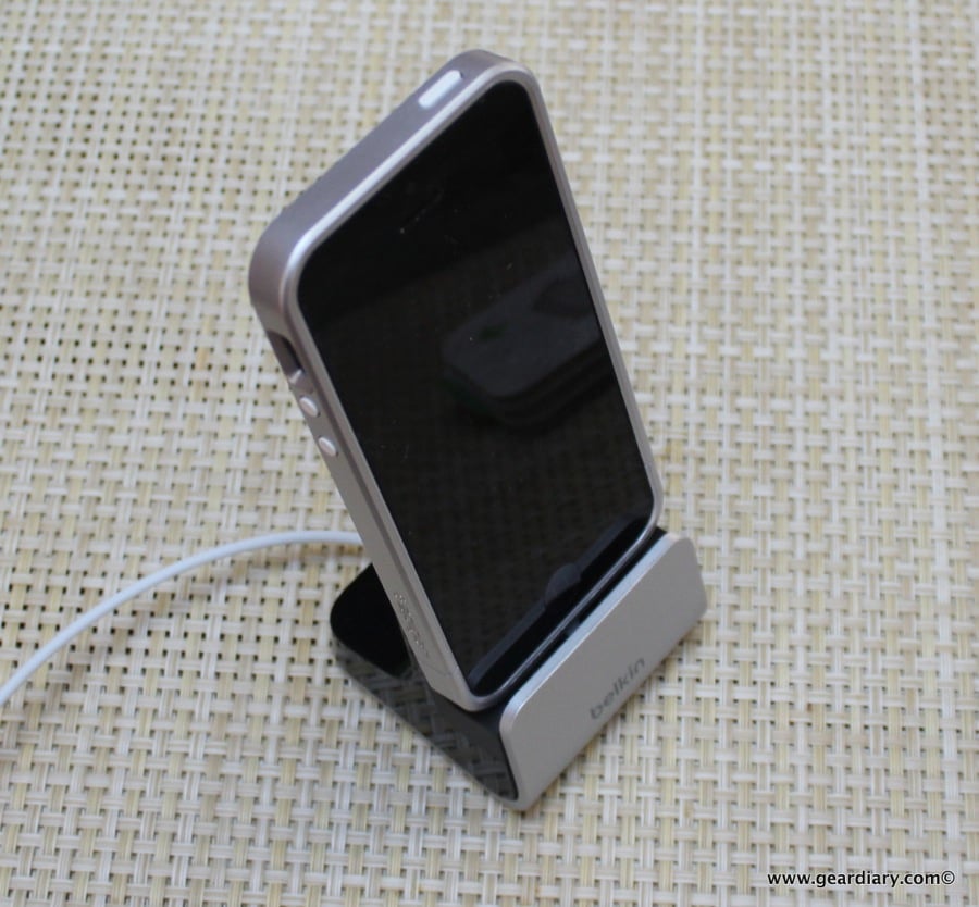 Gear Diary Belkin Charge+Sync for iPhone 5 026