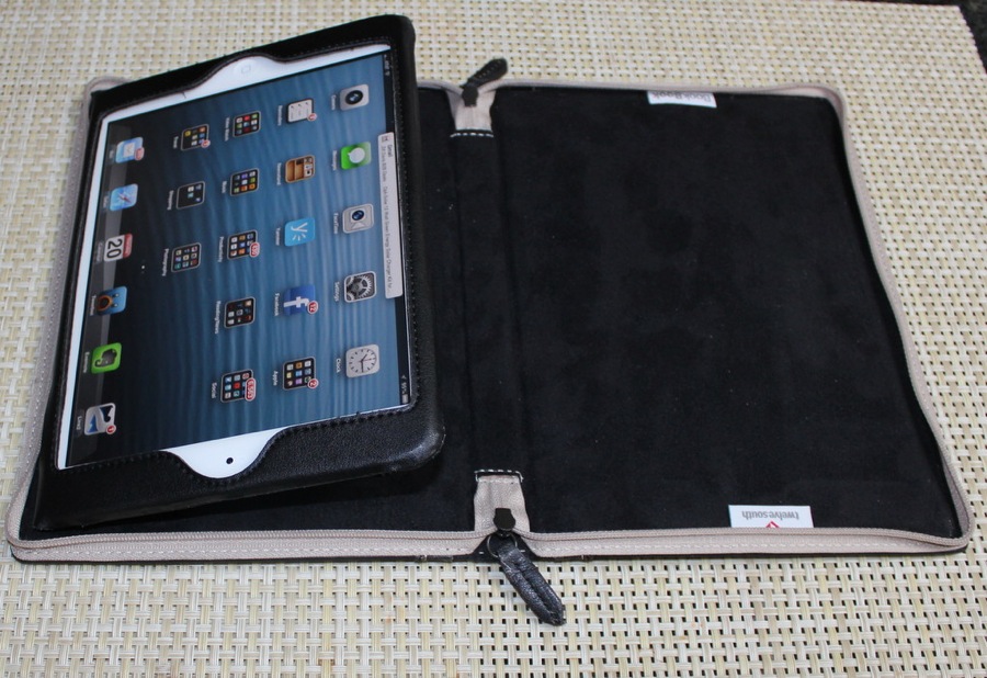 Gear Diary BookBook iPad mini Twelve South 08