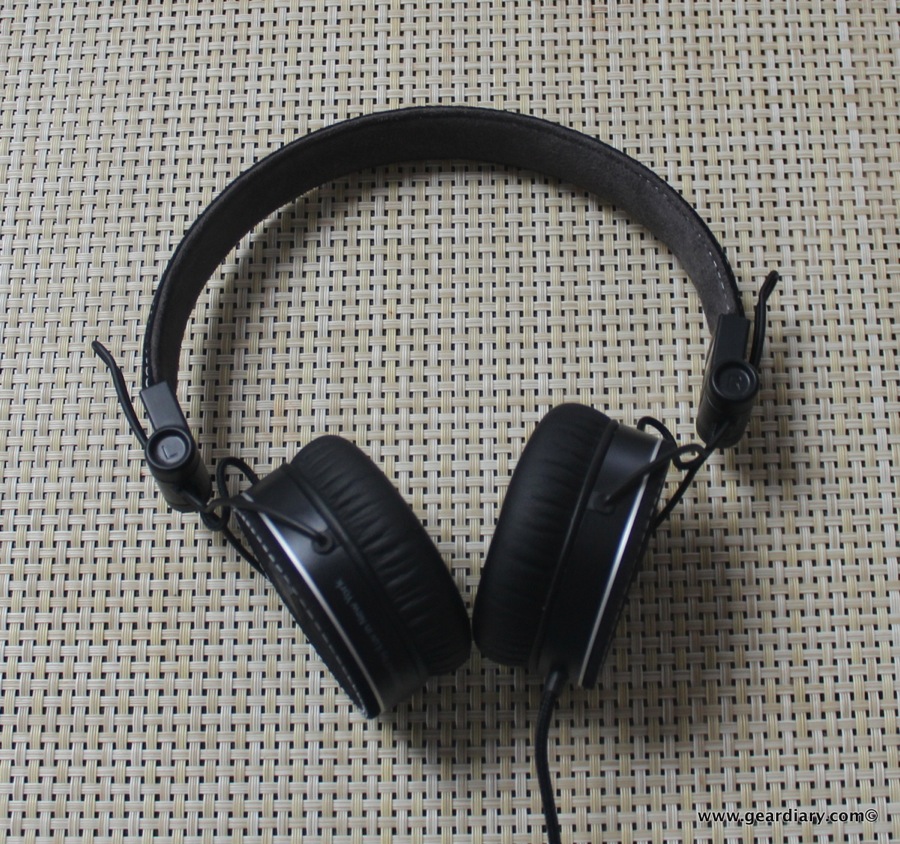Gear Diary iLuv RF Headphones 056