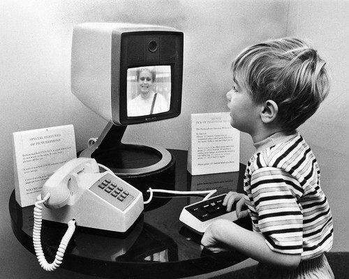 Chicago Tribune Looks Back at Amazing Gadgets That Are Now Common
